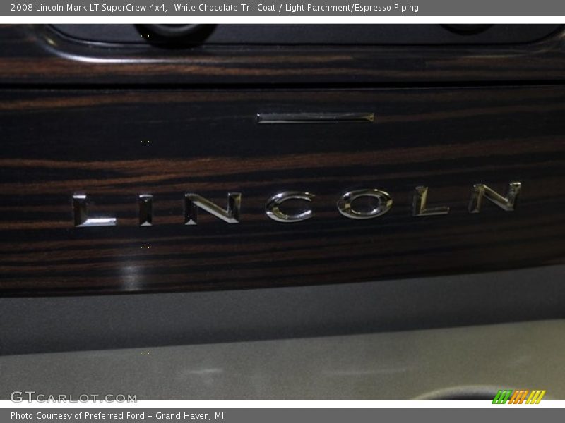 White Chocolate Tri-Coat / Light Parchment/Espresso Piping 2008 Lincoln Mark LT SuperCrew 4x4