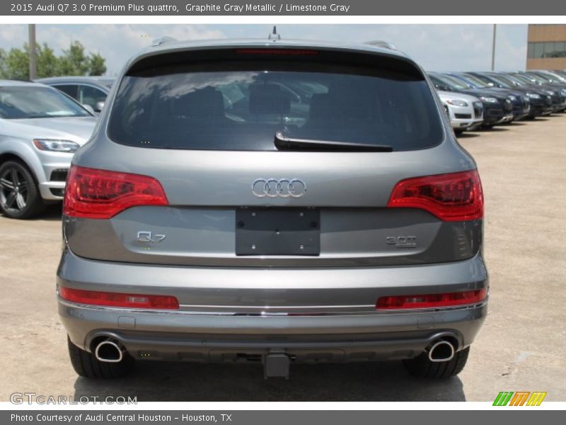Graphite Gray Metallic / Limestone Gray 2015 Audi Q7 3.0 Premium Plus quattro