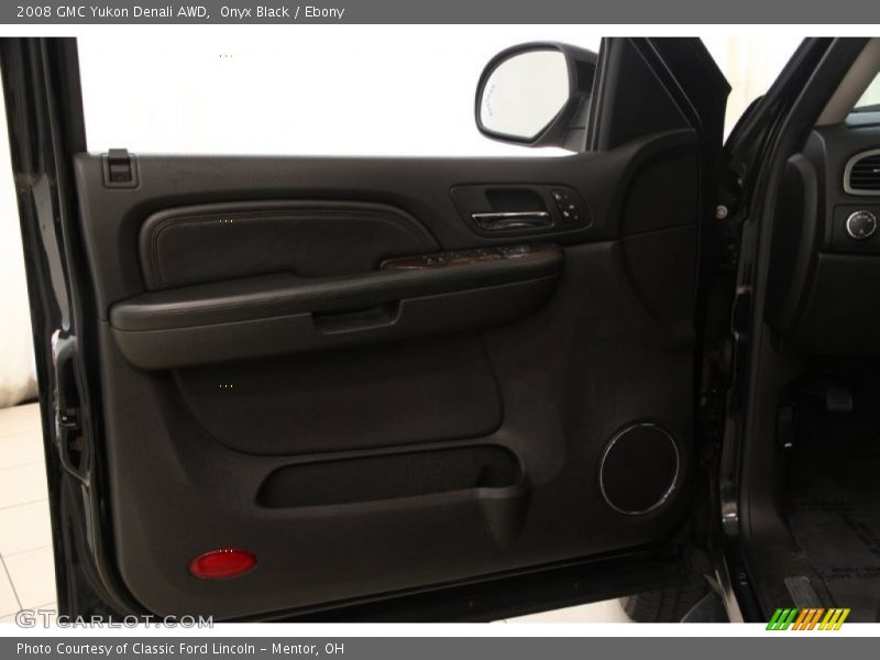 Onyx Black / Ebony 2008 GMC Yukon Denali AWD