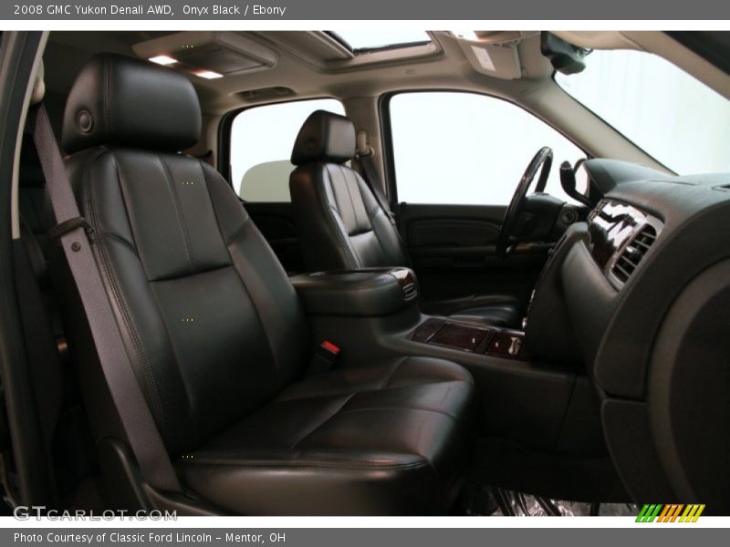 Onyx Black / Ebony 2008 GMC Yukon Denali AWD