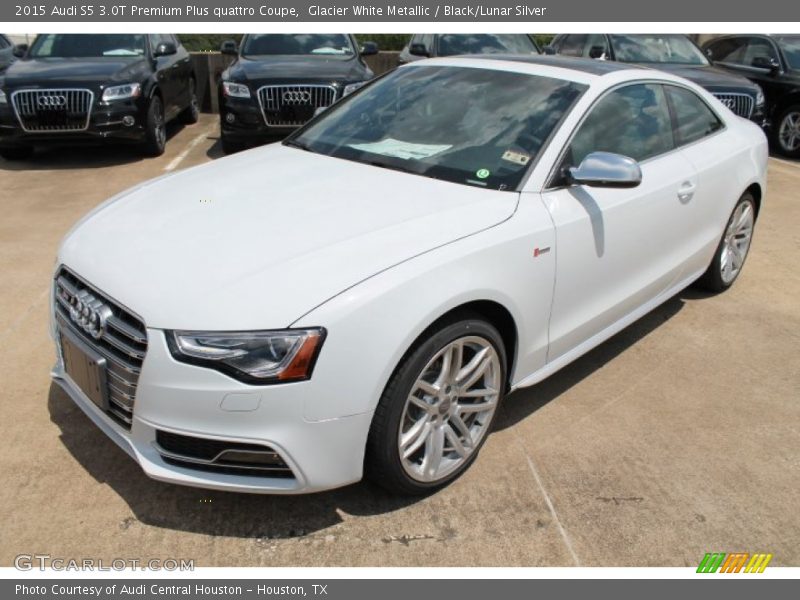 Front 3/4 View of 2015 S5 3.0T Premium Plus quattro Coupe