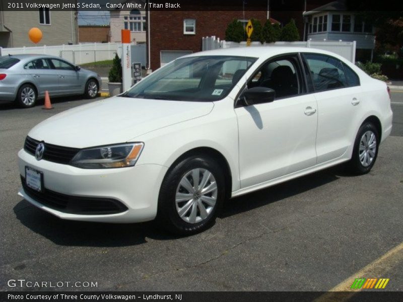 Candy White / Titan Black 2011 Volkswagen Jetta S Sedan