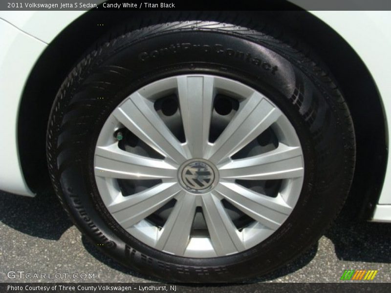Candy White / Titan Black 2011 Volkswagen Jetta S Sedan