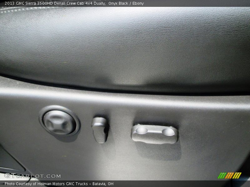 Onyx Black / Ebony 2013 GMC Sierra 3500HD Denali Crew Cab 4x4 Dually