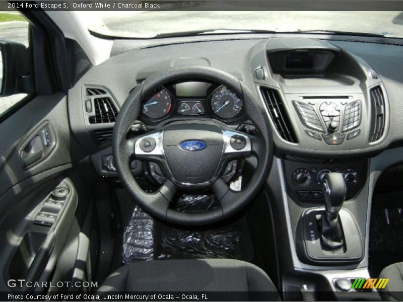 Oxford White / Charcoal Black 2014 Ford Escape S