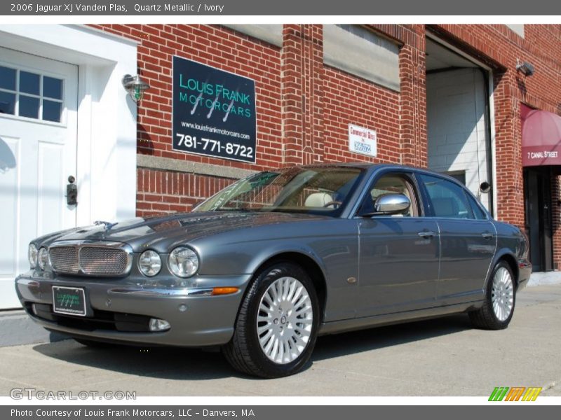 Quartz Metallic / Ivory 2006 Jaguar XJ Vanden Plas