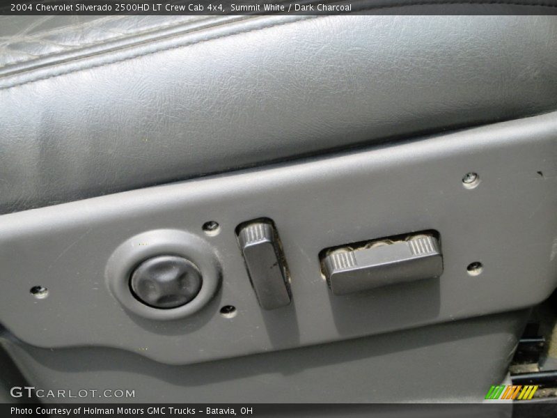 Summit White / Dark Charcoal 2004 Chevrolet Silverado 2500HD LT Crew Cab 4x4