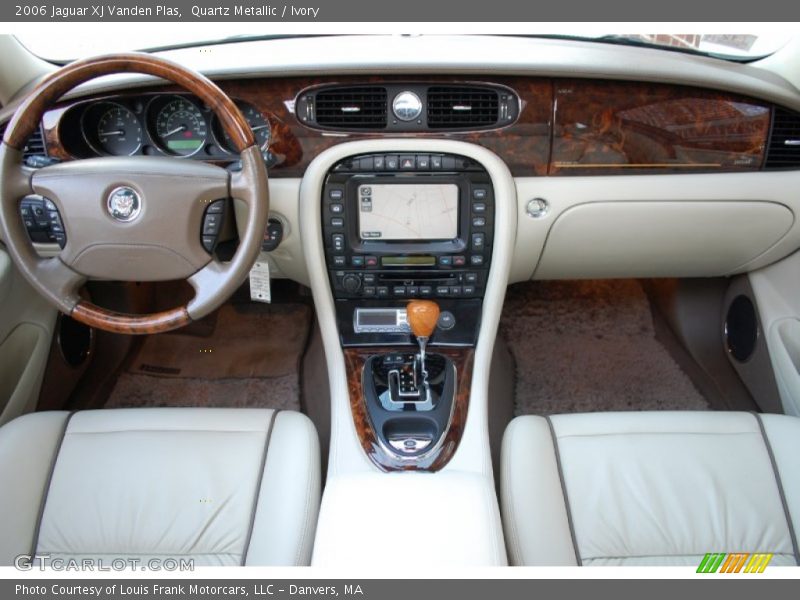 Quartz Metallic / Ivory 2006 Jaguar XJ Vanden Plas