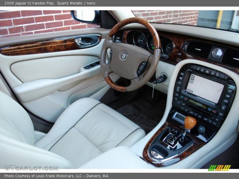 Quartz Metallic / Ivory 2006 Jaguar XJ Vanden Plas