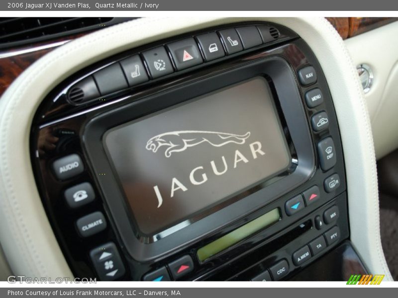 Quartz Metallic / Ivory 2006 Jaguar XJ Vanden Plas