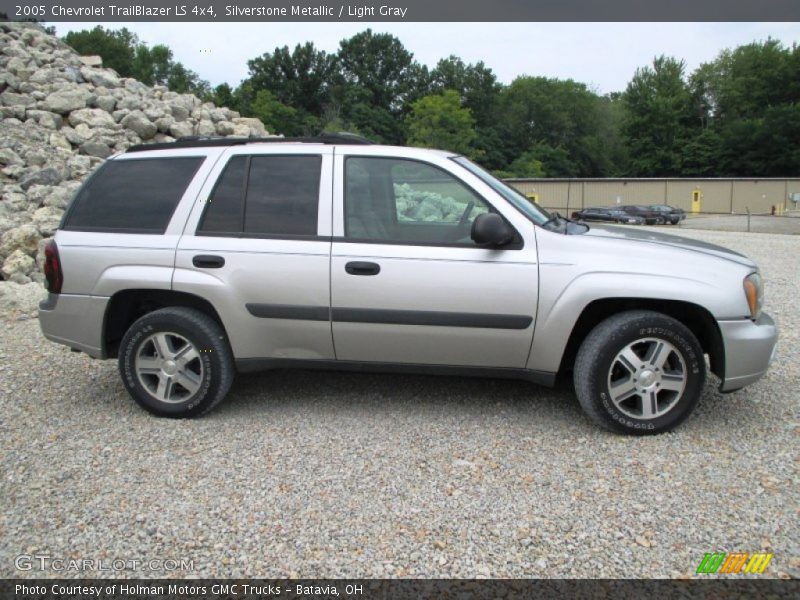 Silverstone Metallic / Light Gray 2005 Chevrolet TrailBlazer LS 4x4