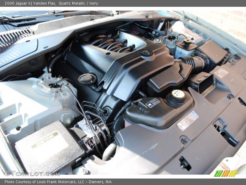 Quartz Metallic / Ivory 2006 Jaguar XJ Vanden Plas