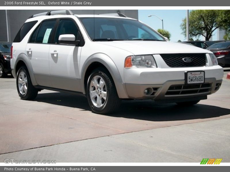 Oxford White / Shale Grey 2006 Ford Freestyle SEL