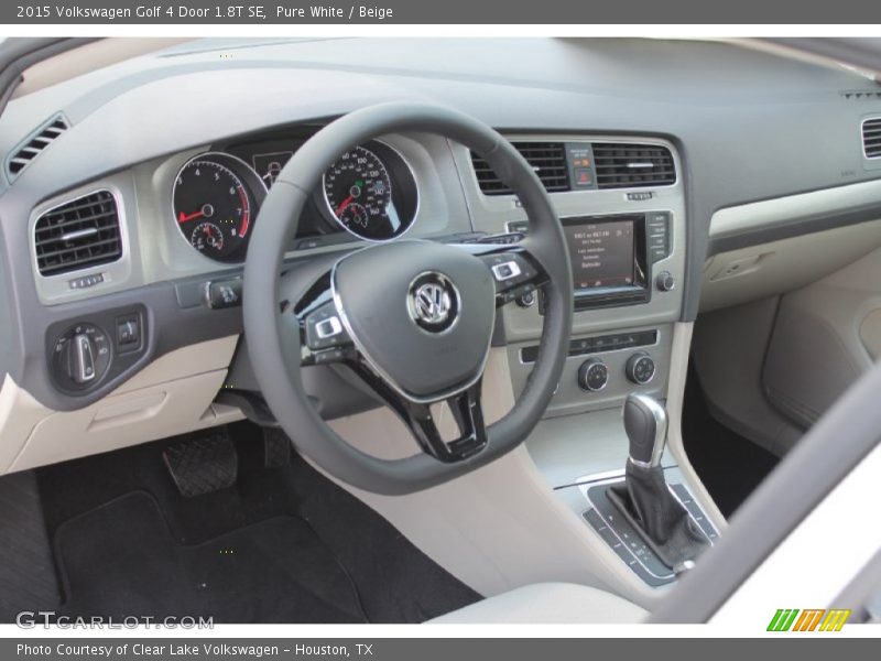 Dashboard of 2015 Golf 4 Door 1.8T SE