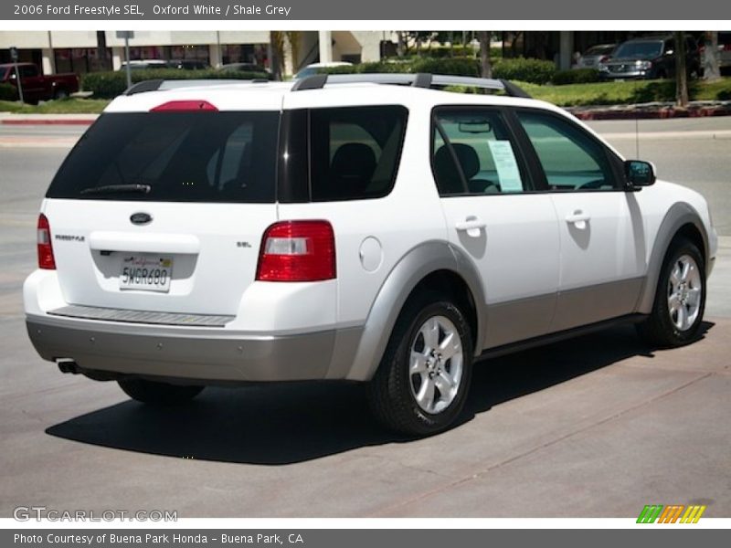 Oxford White / Shale Grey 2006 Ford Freestyle SEL