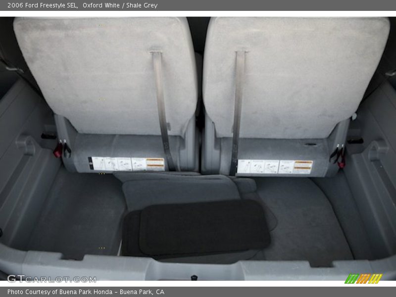 Oxford White / Shale Grey 2006 Ford Freestyle SEL