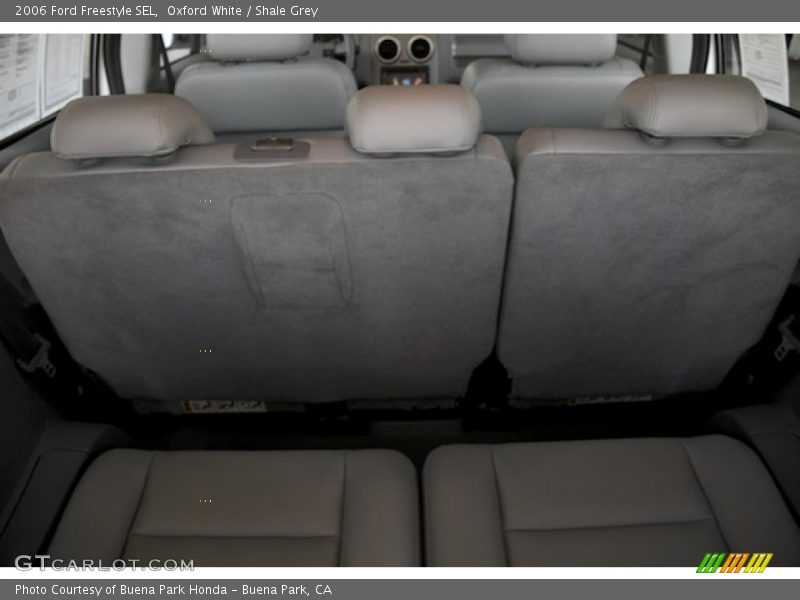 Oxford White / Shale Grey 2006 Ford Freestyle SEL