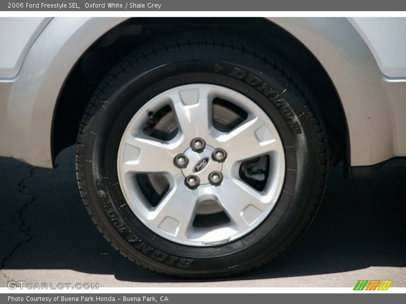Oxford White / Shale Grey 2006 Ford Freestyle SEL