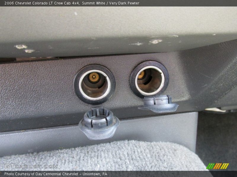 Summit White / Very Dark Pewter 2006 Chevrolet Colorado LT Crew Cab 4x4