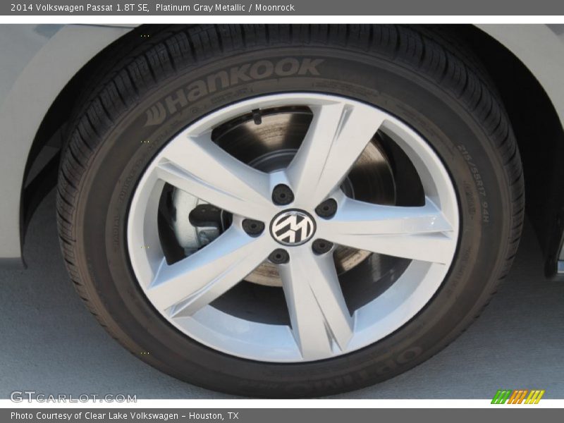 Platinum Gray Metallic / Moonrock 2014 Volkswagen Passat 1.8T SE