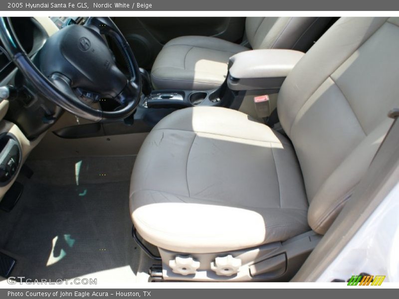 Nordic White / Beige 2005 Hyundai Santa Fe GLS