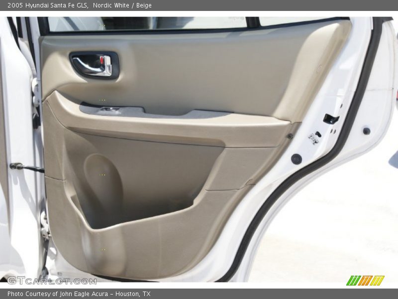 Nordic White / Beige 2005 Hyundai Santa Fe GLS