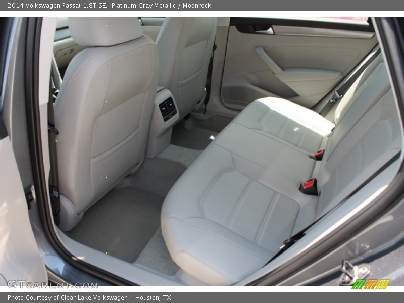 Platinum Gray Metallic / Moonrock 2014 Volkswagen Passat 1.8T SE