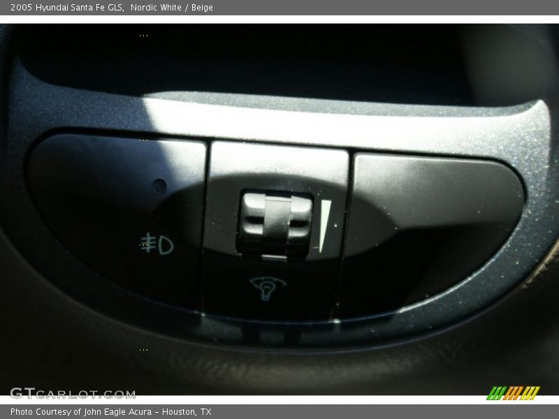 Nordic White / Beige 2005 Hyundai Santa Fe GLS
