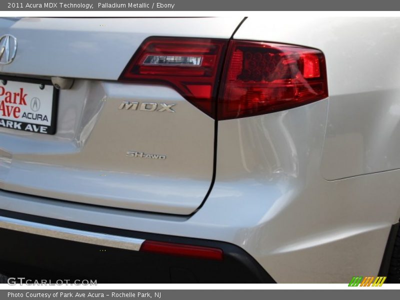 Palladium Metallic / Ebony 2011 Acura MDX Technology