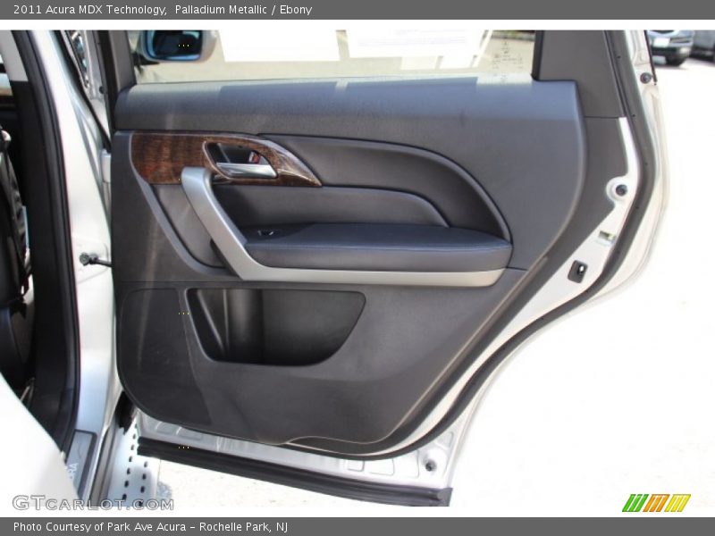 Palladium Metallic / Ebony 2011 Acura MDX Technology