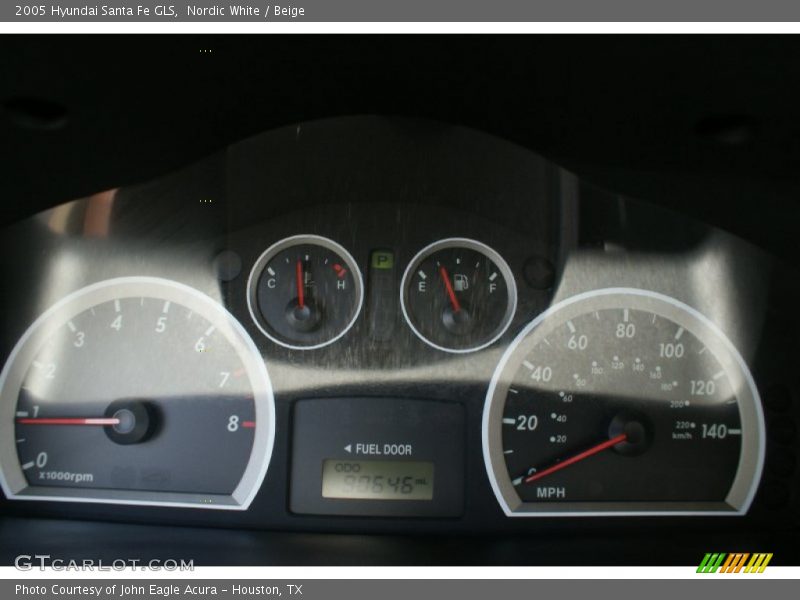 Nordic White / Beige 2005 Hyundai Santa Fe GLS