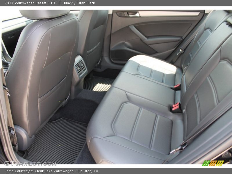 Black / Titan Black 2014 Volkswagen Passat 1.8T SE
