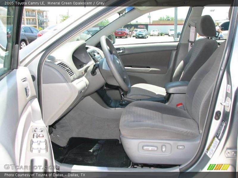 Mineral Green Opalescent / Gray 2005 Toyota Camry LE