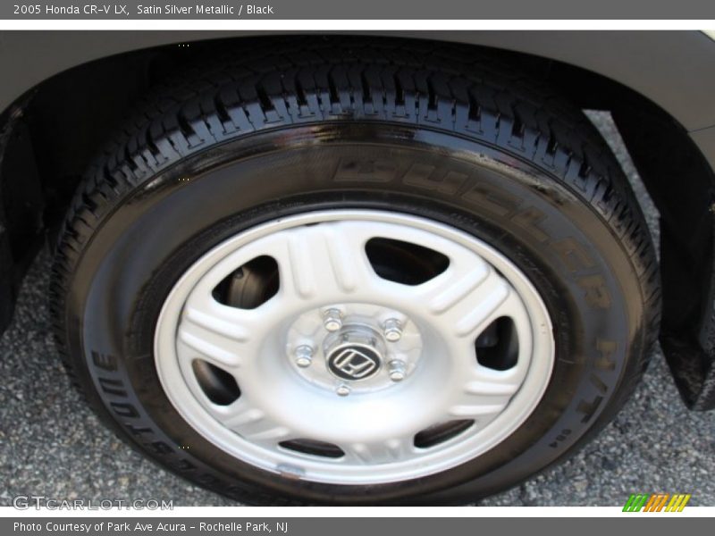 Satin Silver Metallic / Black 2005 Honda CR-V LX