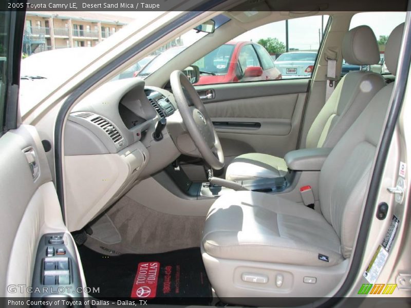 Desert Sand Mica / Taupe 2005 Toyota Camry LE