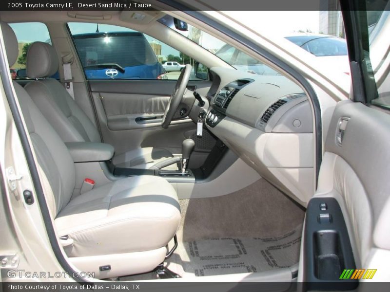 Desert Sand Mica / Taupe 2005 Toyota Camry LE