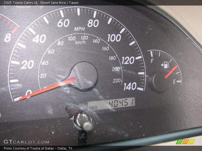 Desert Sand Mica / Taupe 2005 Toyota Camry LE