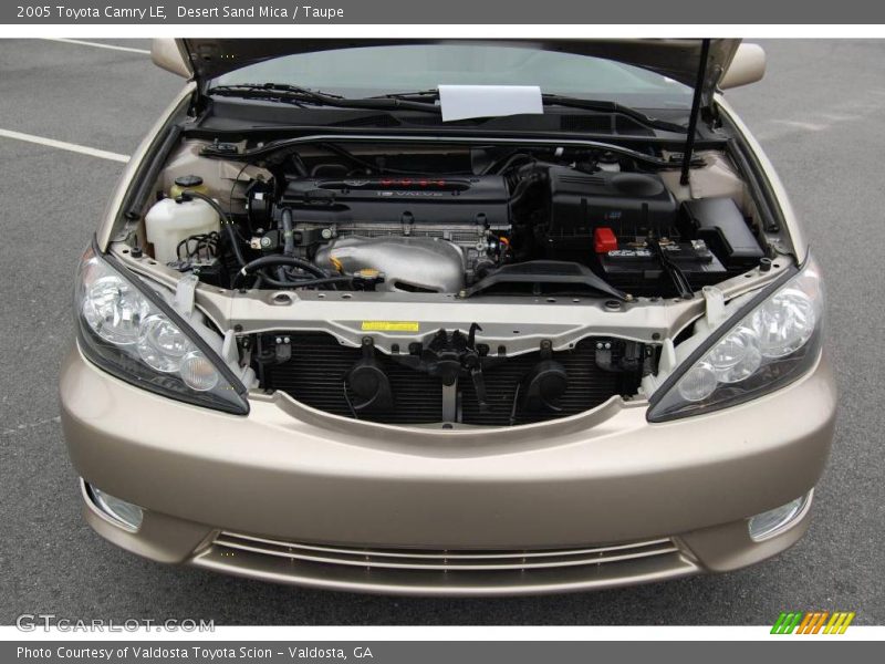 Desert Sand Mica / Taupe 2005 Toyota Camry LE