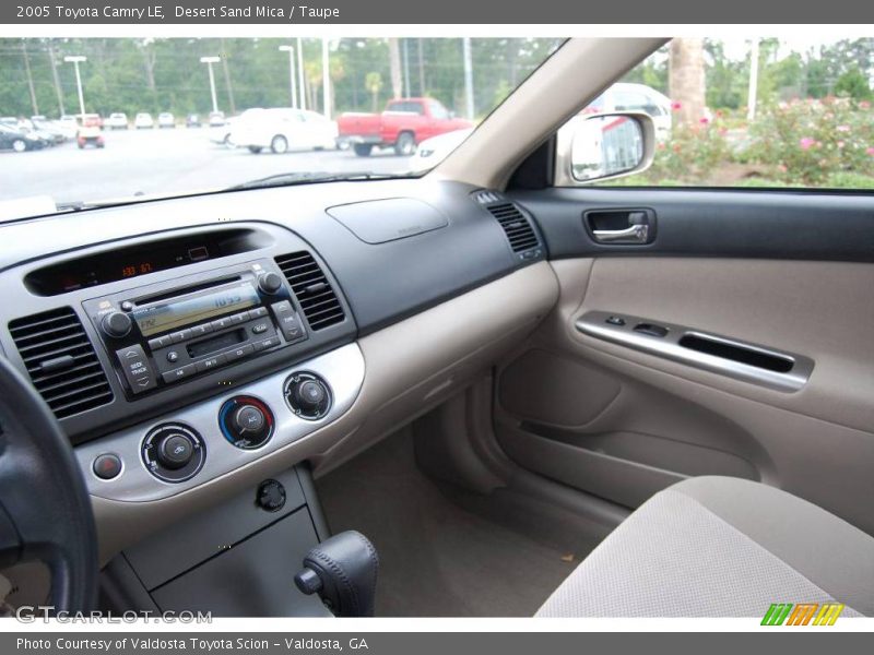 Desert Sand Mica / Taupe 2005 Toyota Camry LE
