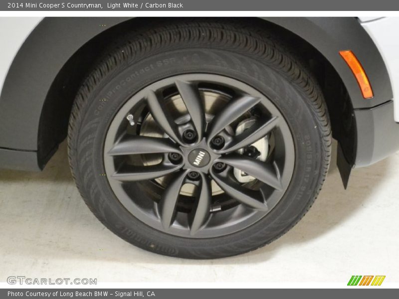 Light White / Carbon Black 2014 Mini Cooper S Countryman