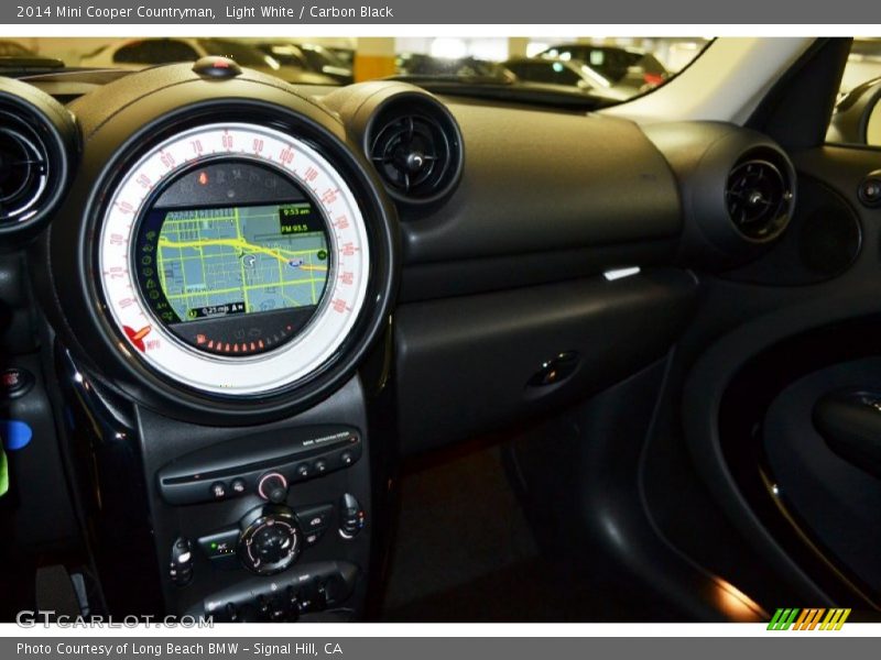 Light White / Carbon Black 2014 Mini Cooper Countryman