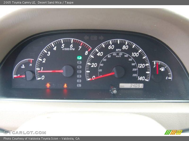 Desert Sand Mica / Taupe 2005 Toyota Camry LE