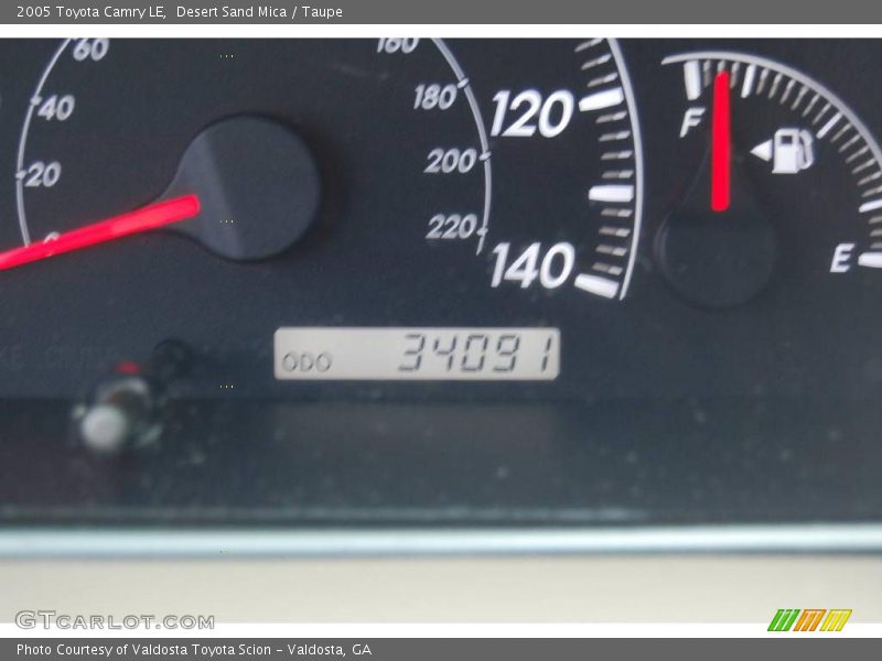 Desert Sand Mica / Taupe 2005 Toyota Camry LE