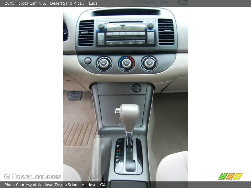 Desert Sand Mica / Taupe 2005 Toyota Camry LE