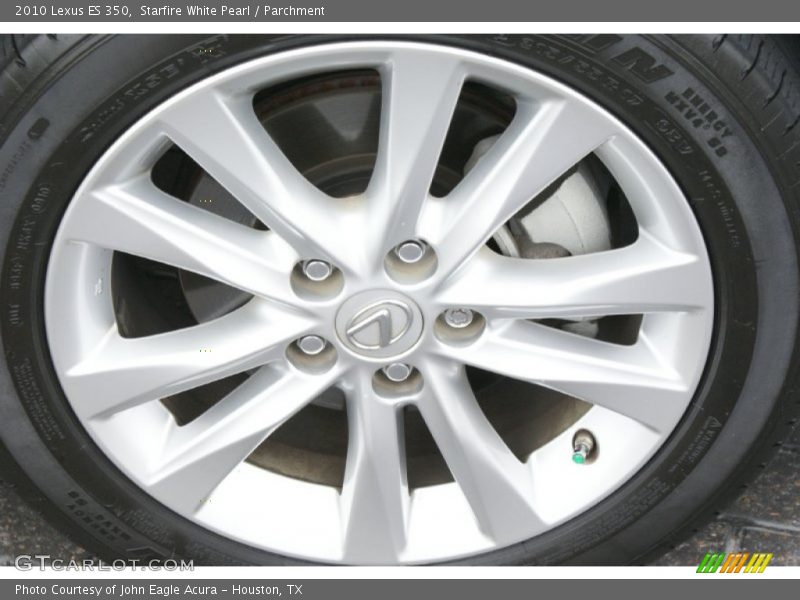 Starfire White Pearl / Parchment 2010 Lexus ES 350