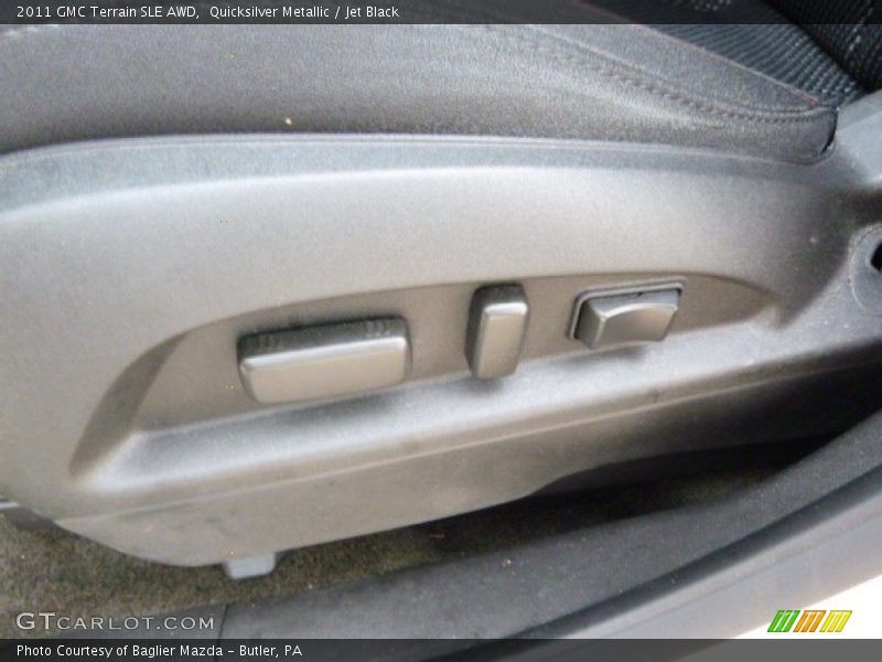 Quicksilver Metallic / Jet Black 2011 GMC Terrain SLE AWD