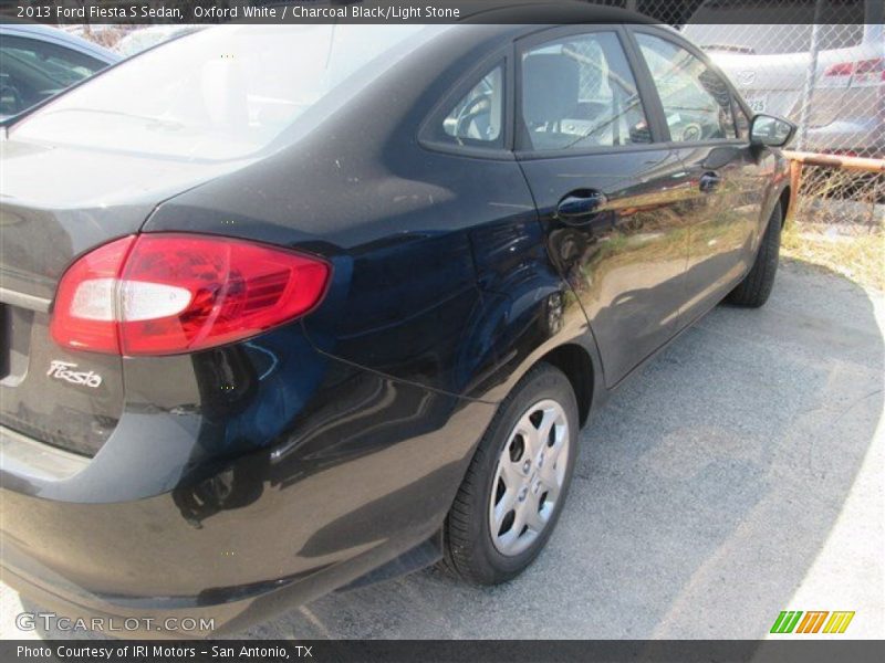 Oxford White / Charcoal Black/Light Stone 2013 Ford Fiesta S Sedan