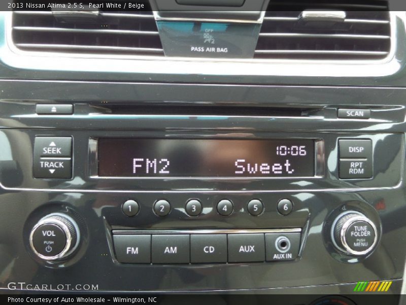 Pearl White / Beige 2013 Nissan Altima 2.5 S