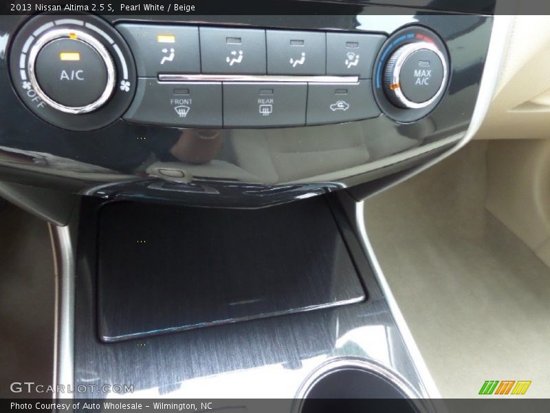 Pearl White / Beige 2013 Nissan Altima 2.5 S