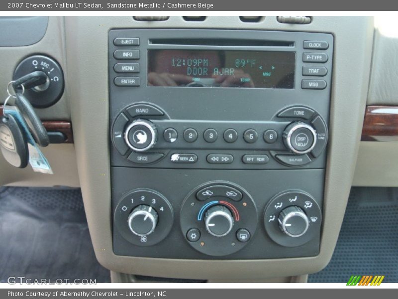 Controls of 2007 Malibu LT Sedan